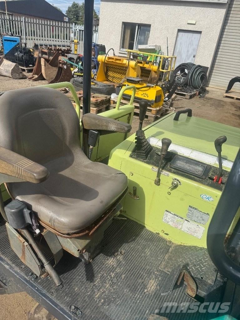 Yanmar C 30 Raupendumper
