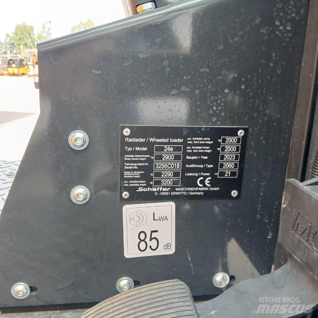 Schäffer Lader 24e Kompaktlader