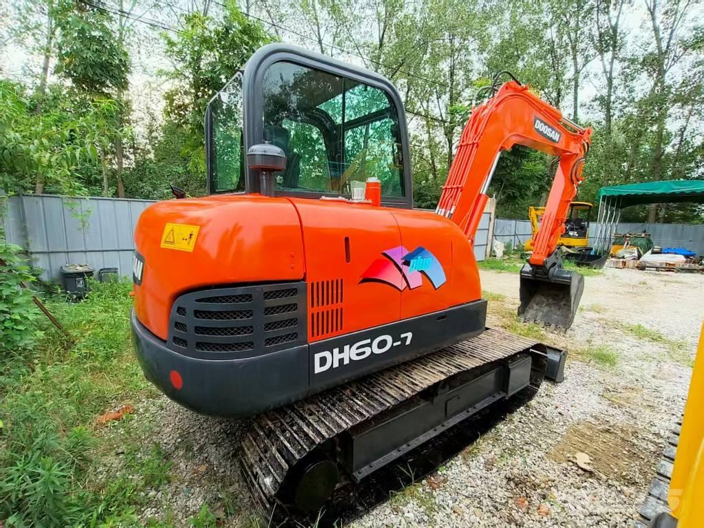 Doosan DH 60 Minibagger < 7t