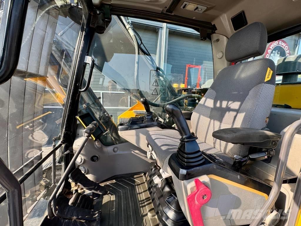 Volvo EC300ENL Raupenbagger