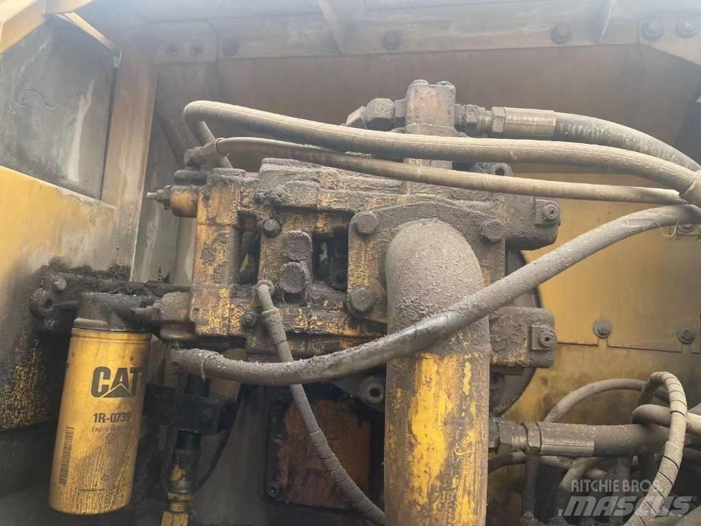 CAT 330 B L Raupenbagger