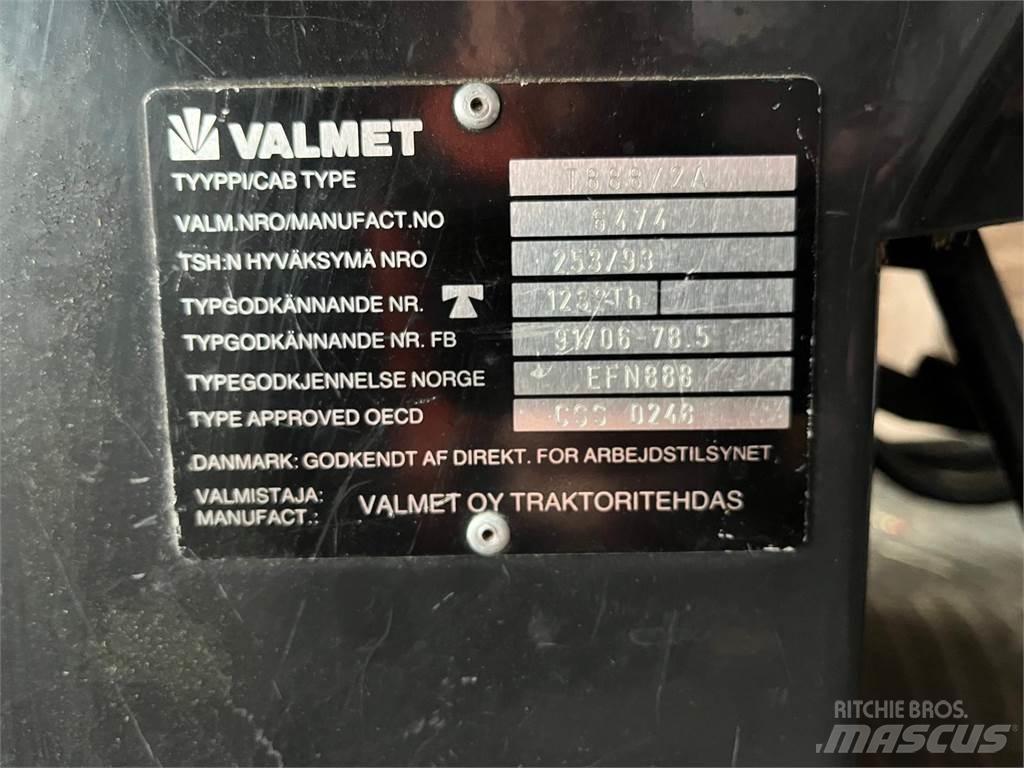Valmet 6400 4.4 Traktoren