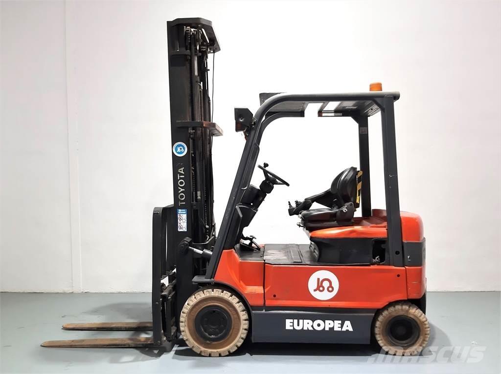 Toyota 7FBMF25 Elektrostapler