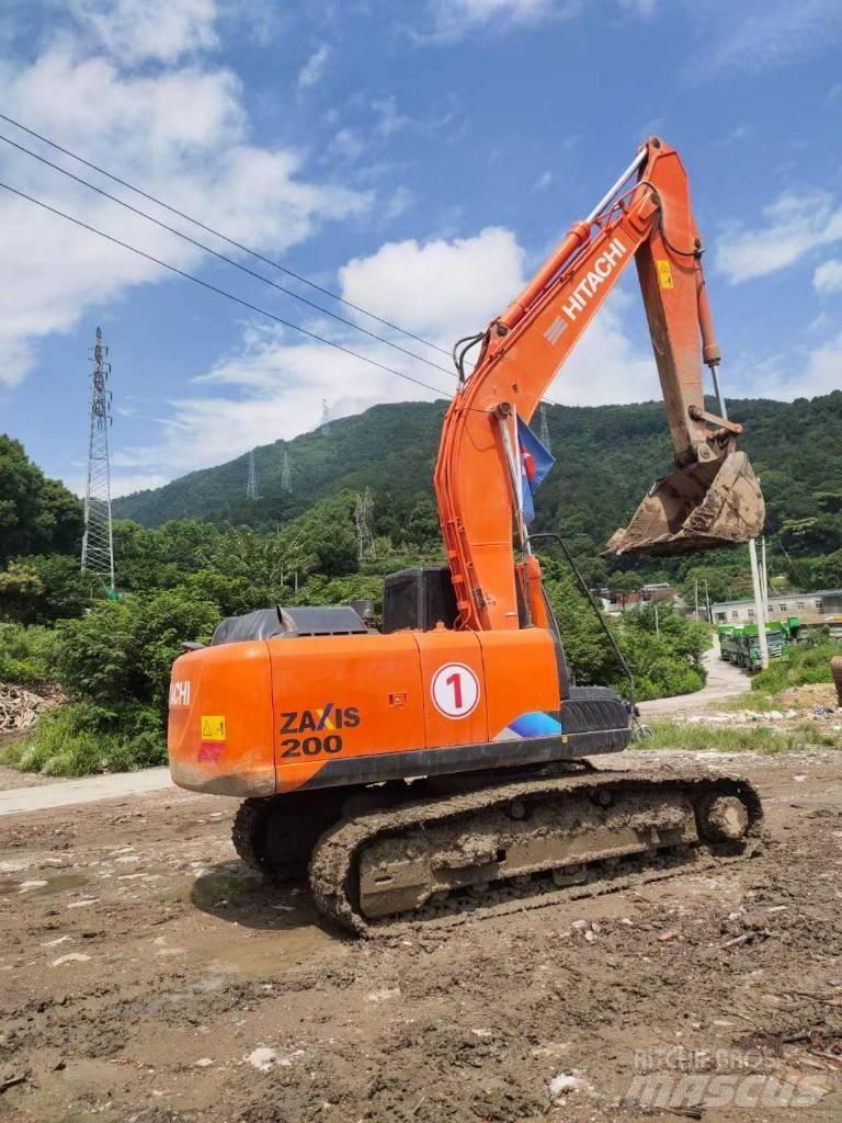 Hitachi EX 200-5 Raupenbagger