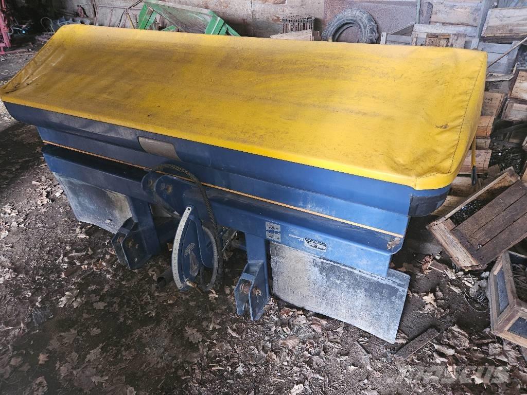 Bogballe M2 Mineraldüngerstreuer