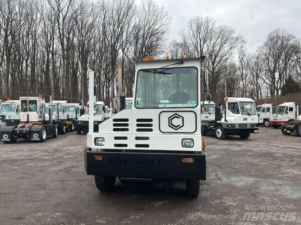 Capacity TJ5000 DOT Terminalzugmaschinen