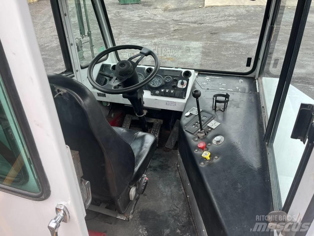 Capacity TJ5000 DOT Terminalzugmaschinen