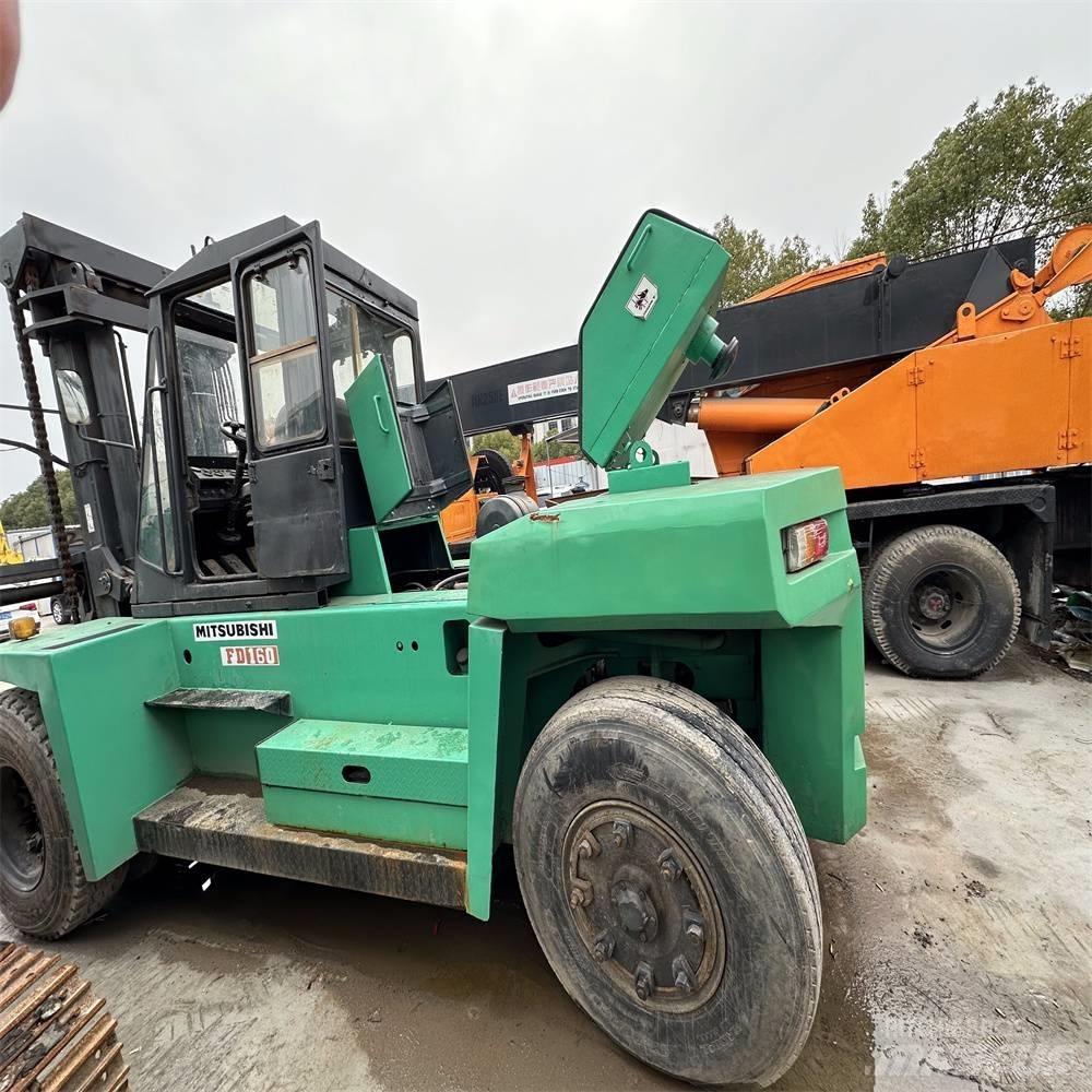 Mitsubishi FD160 Dieselstapler
