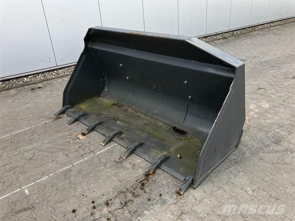 Kramer 2150 mm Frontladerzubehör