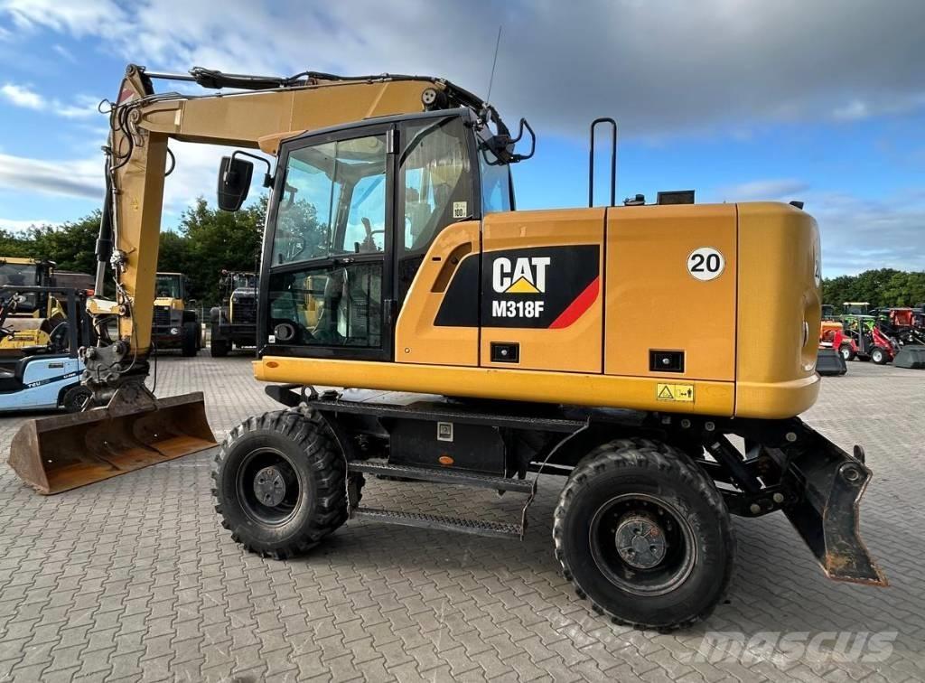 CAT M 318 F Mobilbagger