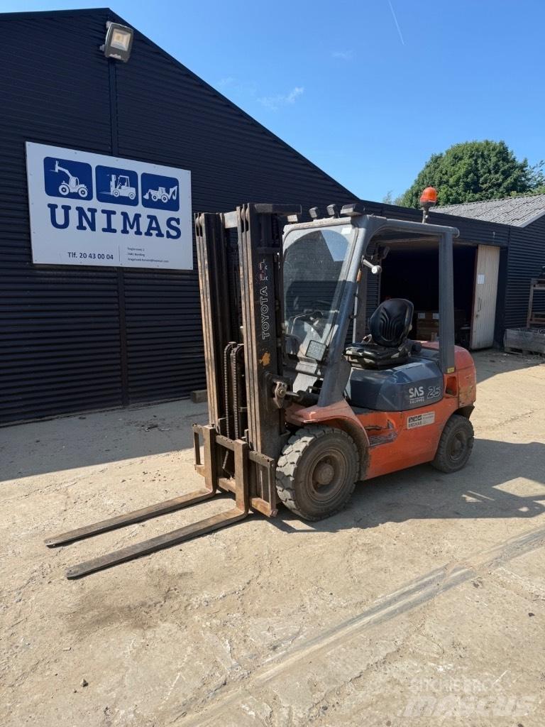 Toyota FD 25 Dieselstapler
