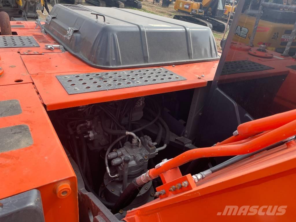 Hitachi ZX 240 Raupenbagger