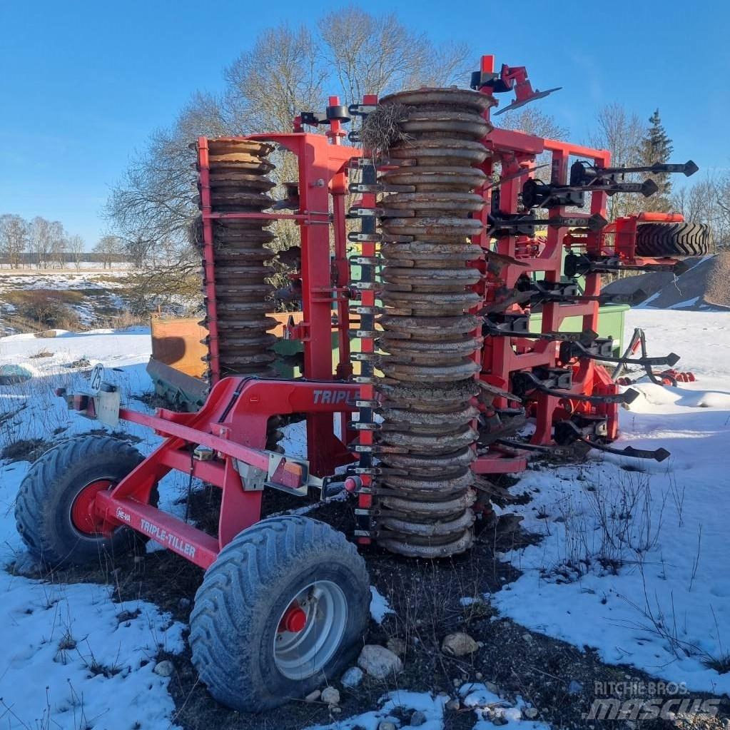 He-Va Triple-Tiller Grubber