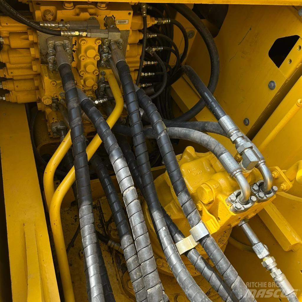 Komatsu 210-8 Raupenbagger