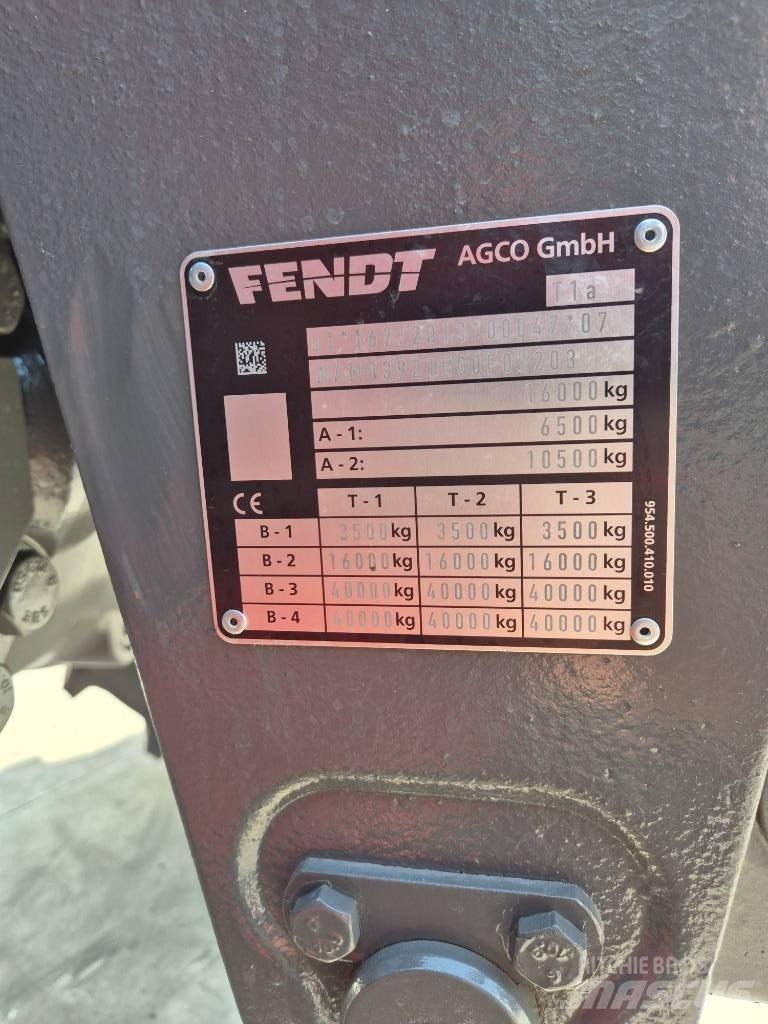 Fendt 822 Vario Traktoren