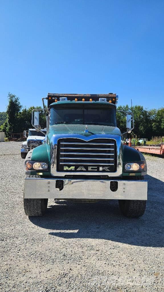 Mack CTP613 Kipper