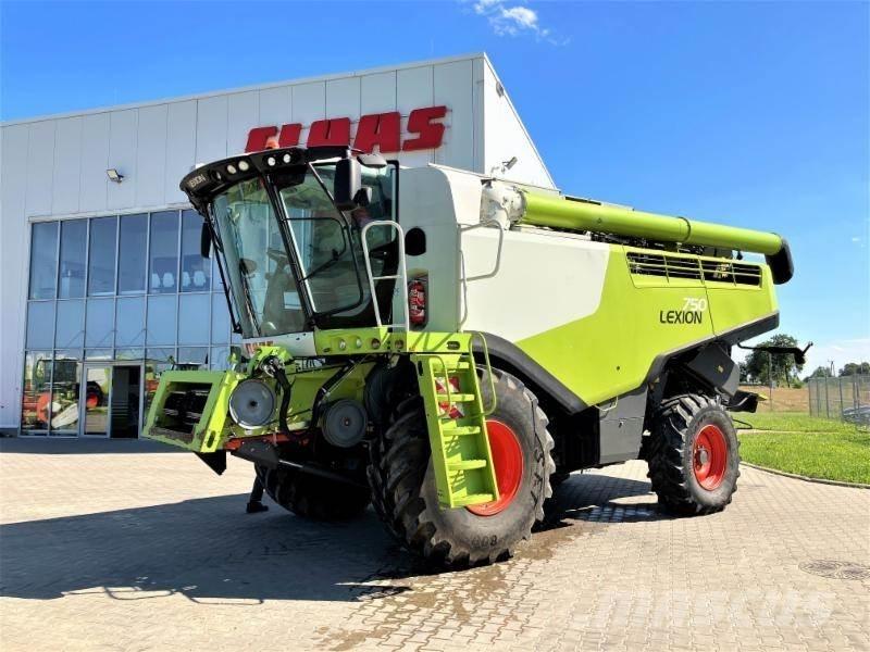 CLAAS LEXION 750 Mähdrescher
