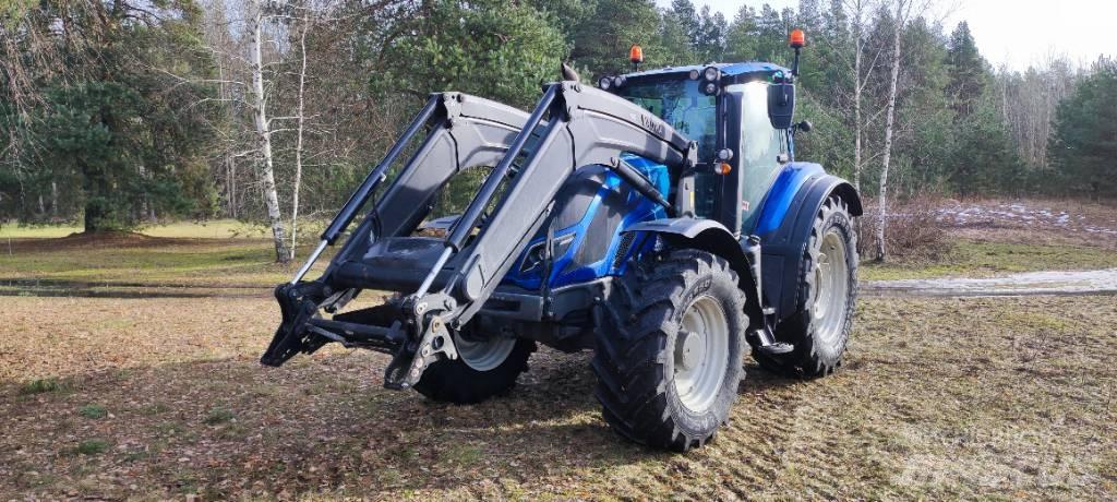 Valtra T 194 Active Traktoren
