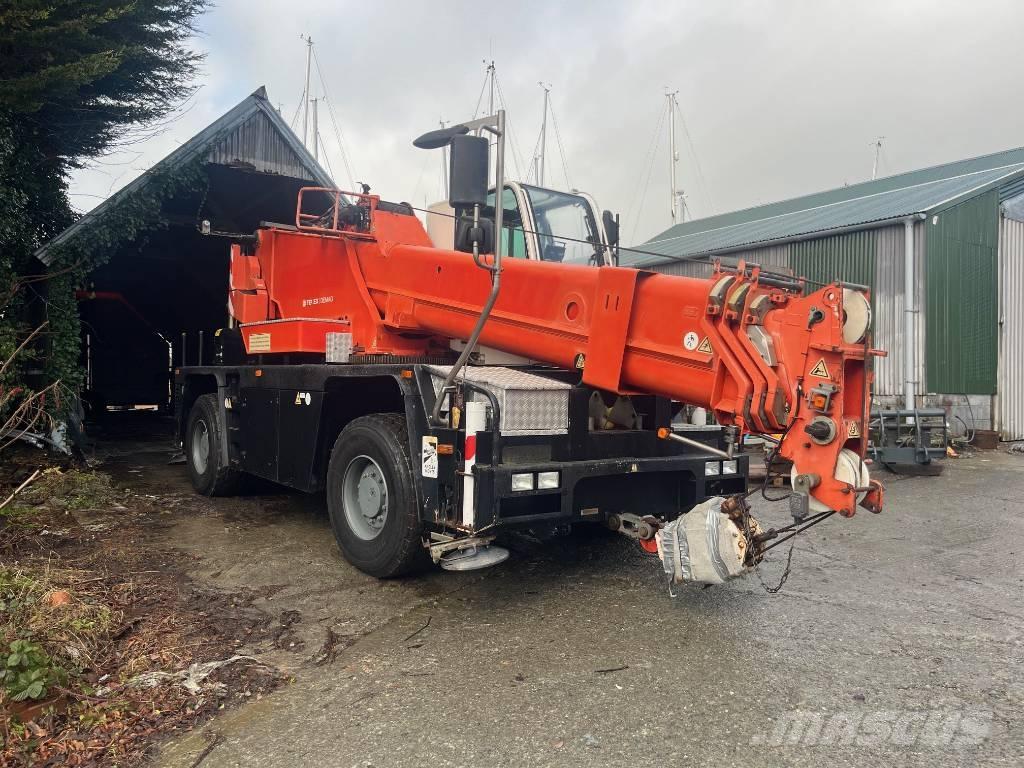 Demag AC 30 City All-Terrain-Krane