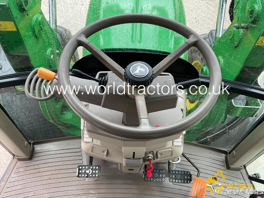 John Deere 6330 Traktoren