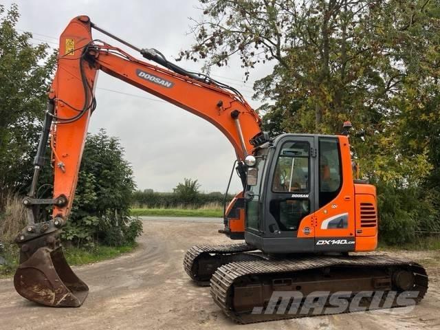 Doosan DX 140 LCR-5 Raupenbagger
