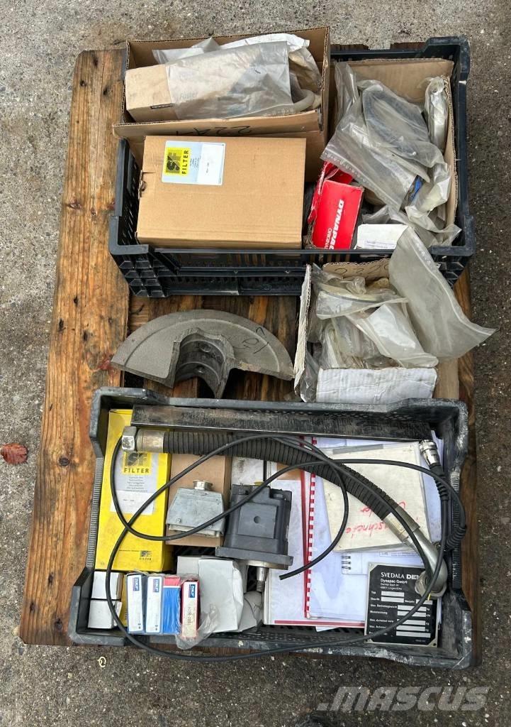 Dynapack F5CS Strassenfertiger