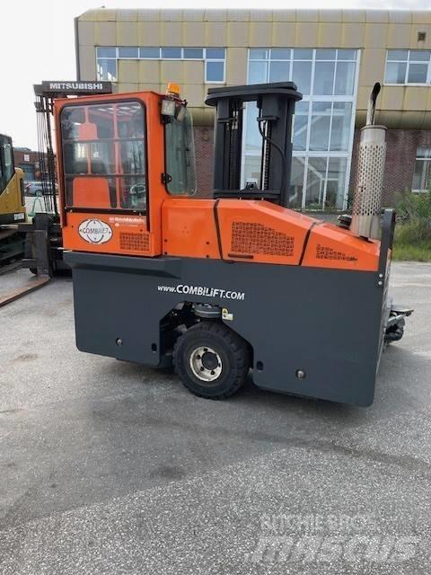 Combilift C 4500 Seitenstapler