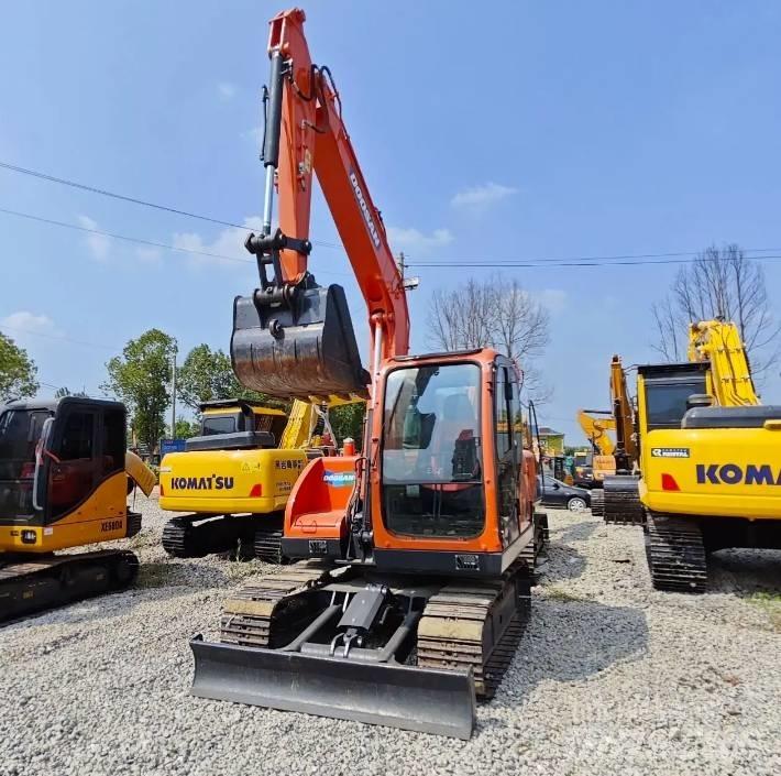 Doosan DX75-9C Midibagger  7t - 12t