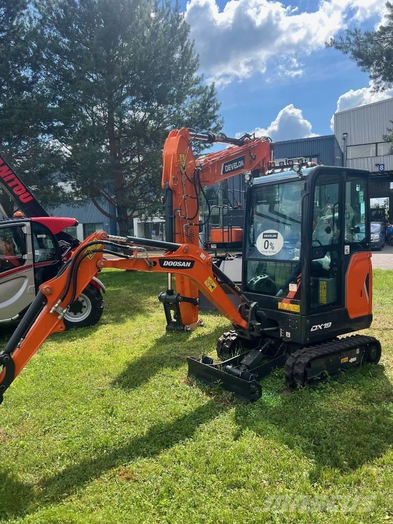 Doosan DX 19 Raupenbagger