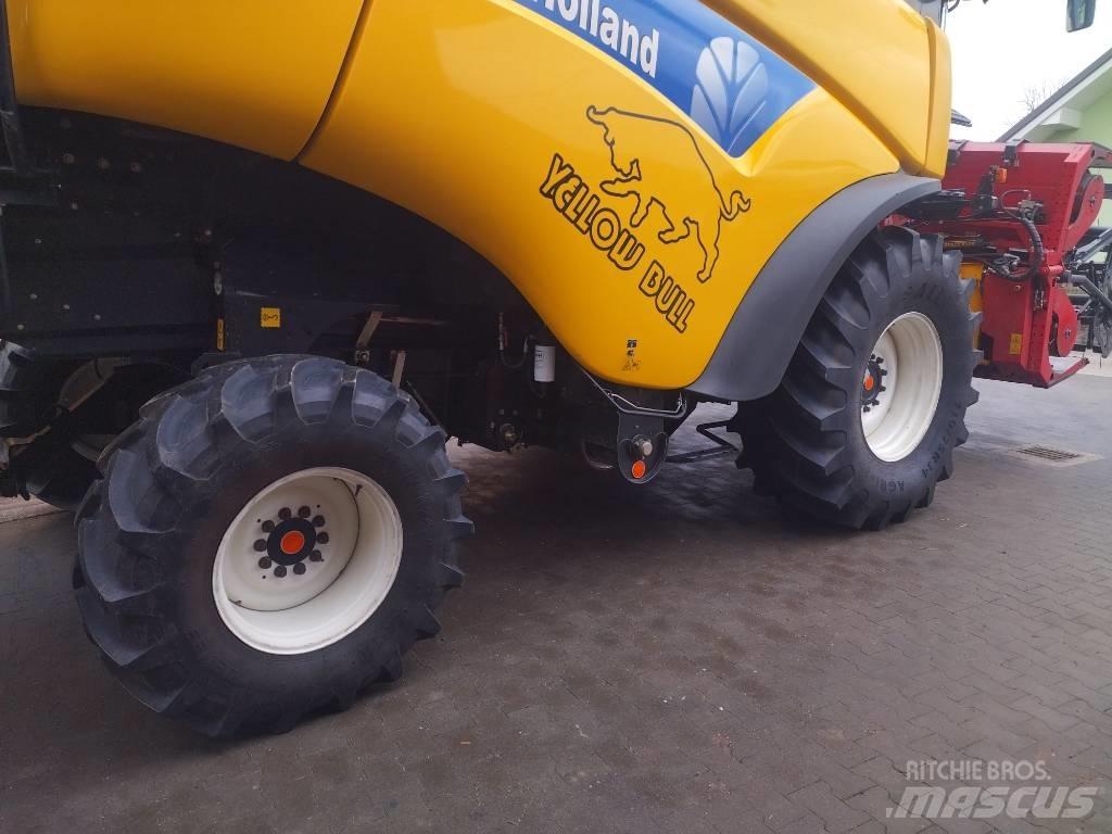 New Holland CX 8040 Mähdrescher