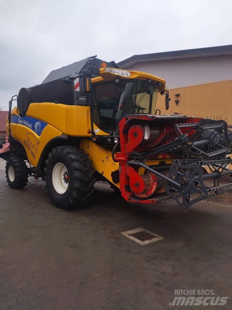 New Holland CX 8040 Mähdrescher