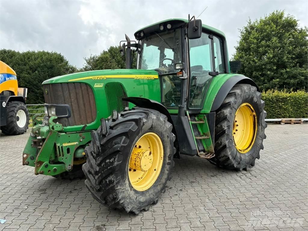 John Deere 6920 S Traktoren