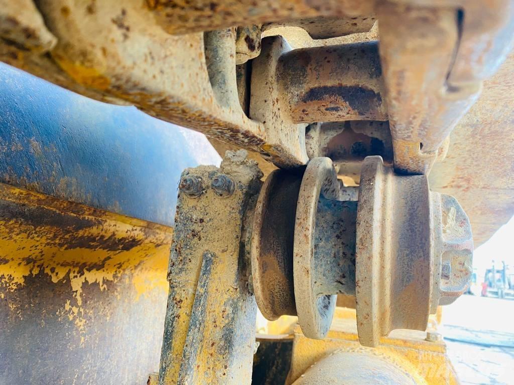 CAT 943 LGP Laderaupen