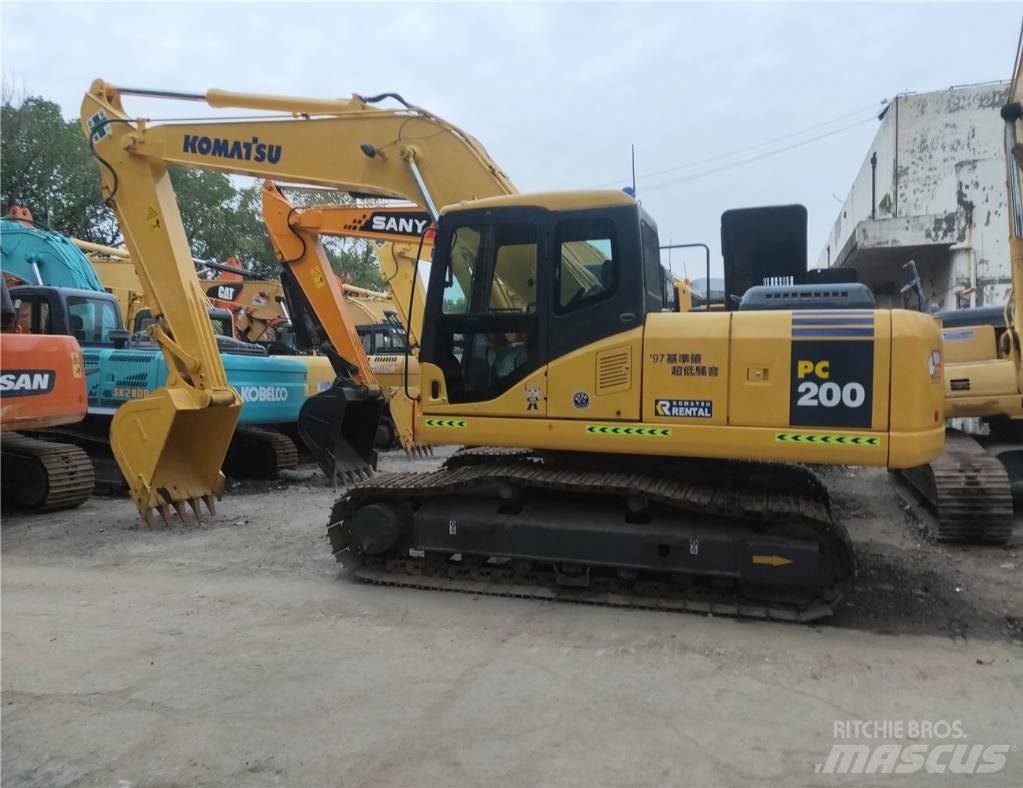 Komatsu PC200-7 Raupenbagger