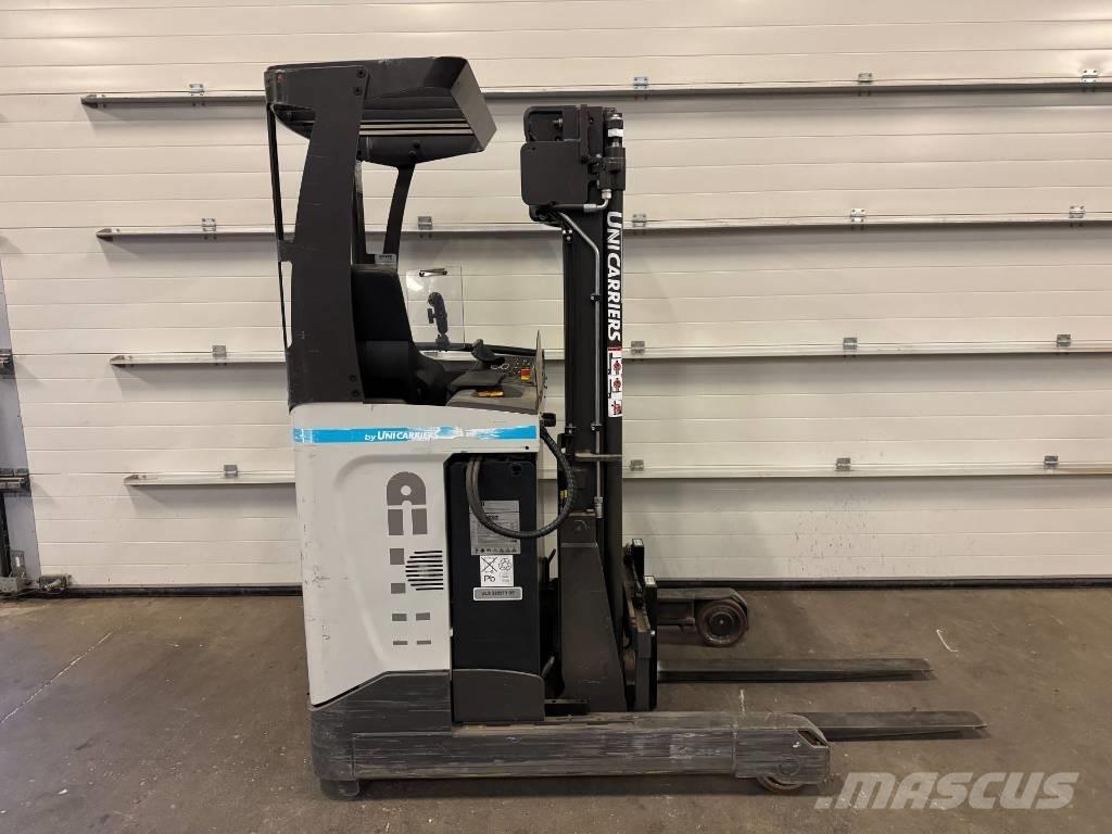UniCarriers ULS 120 Schubmaststapler