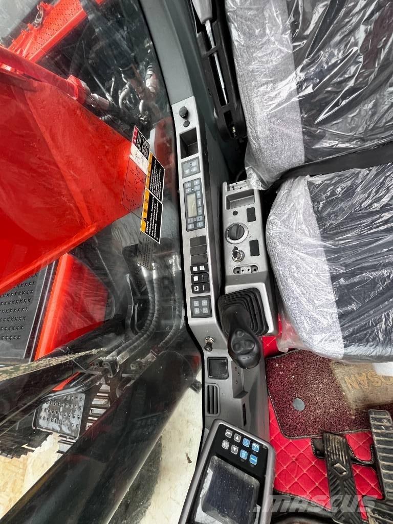 Doosan DX 225 LC-9 Raupenbagger