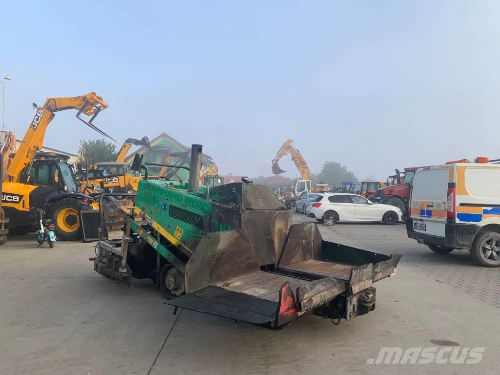 Hanta F14CE Strassenfertiger