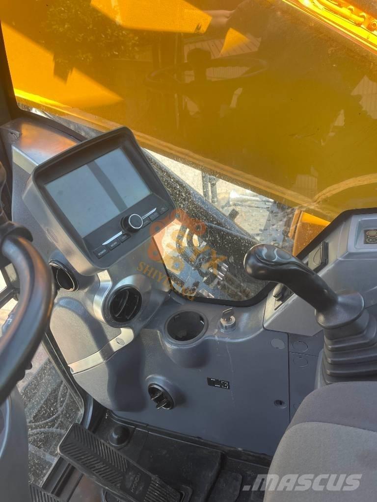 Hyundai R210W Mobilbagger