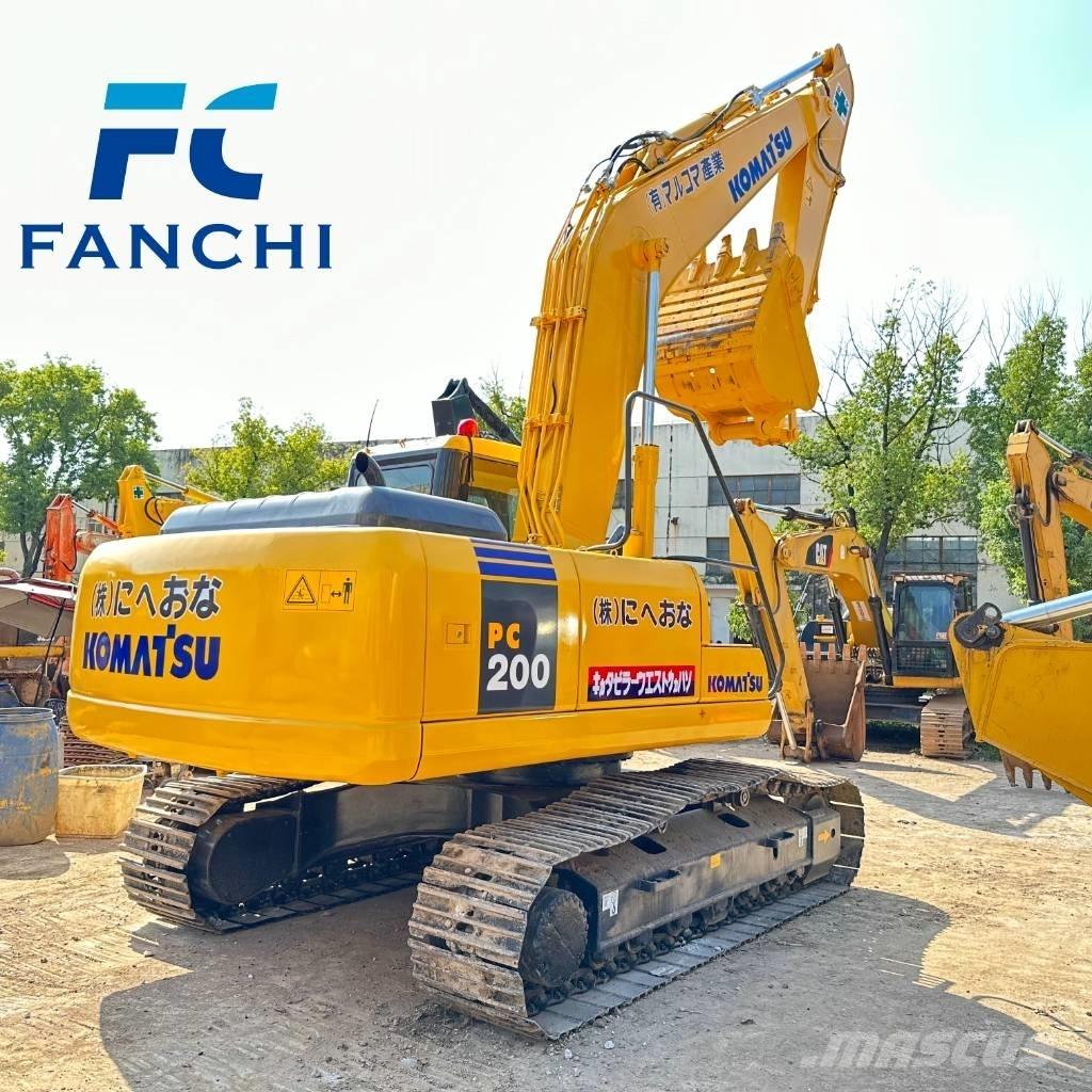 Komatsu PC 200-8 Raupenbagger