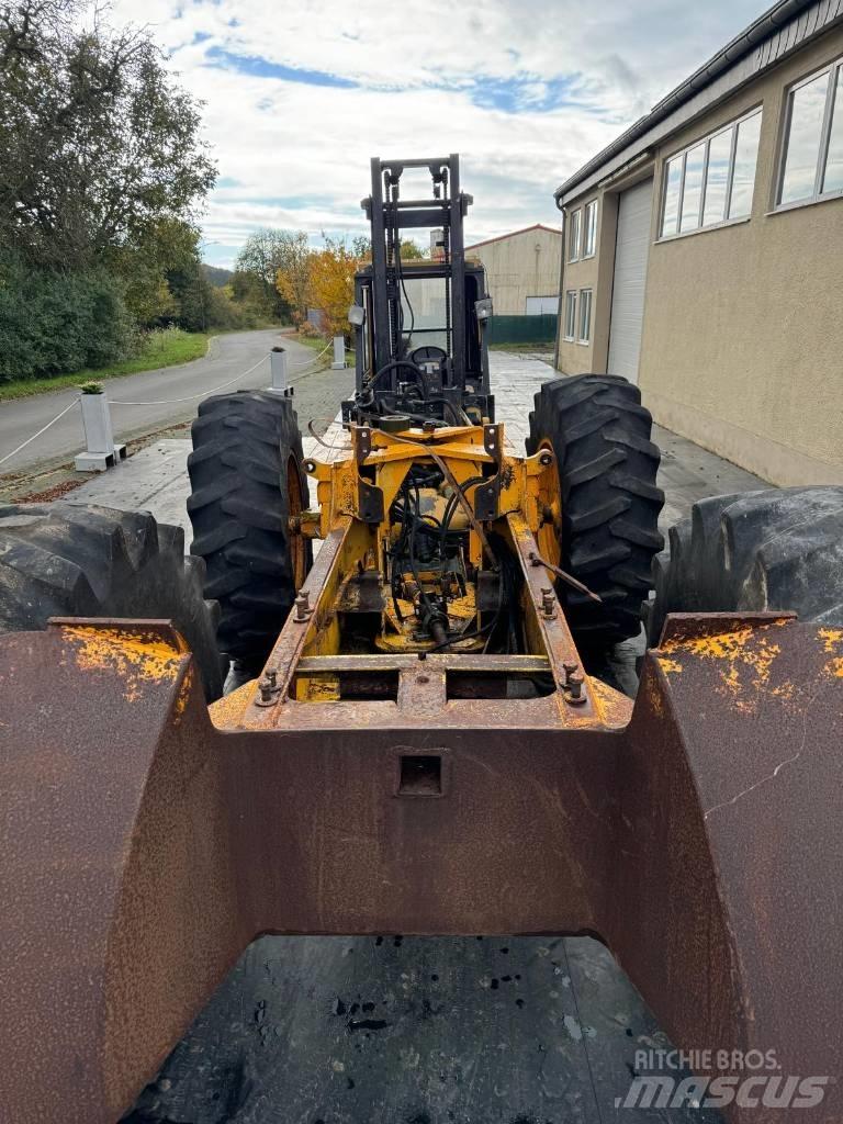 John Deere 540 B Stammholzschlepper