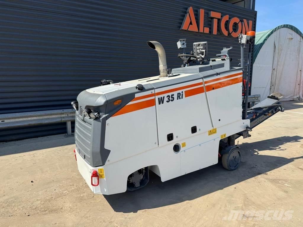 Wirtgen W 35 RI Asphaltfräsen