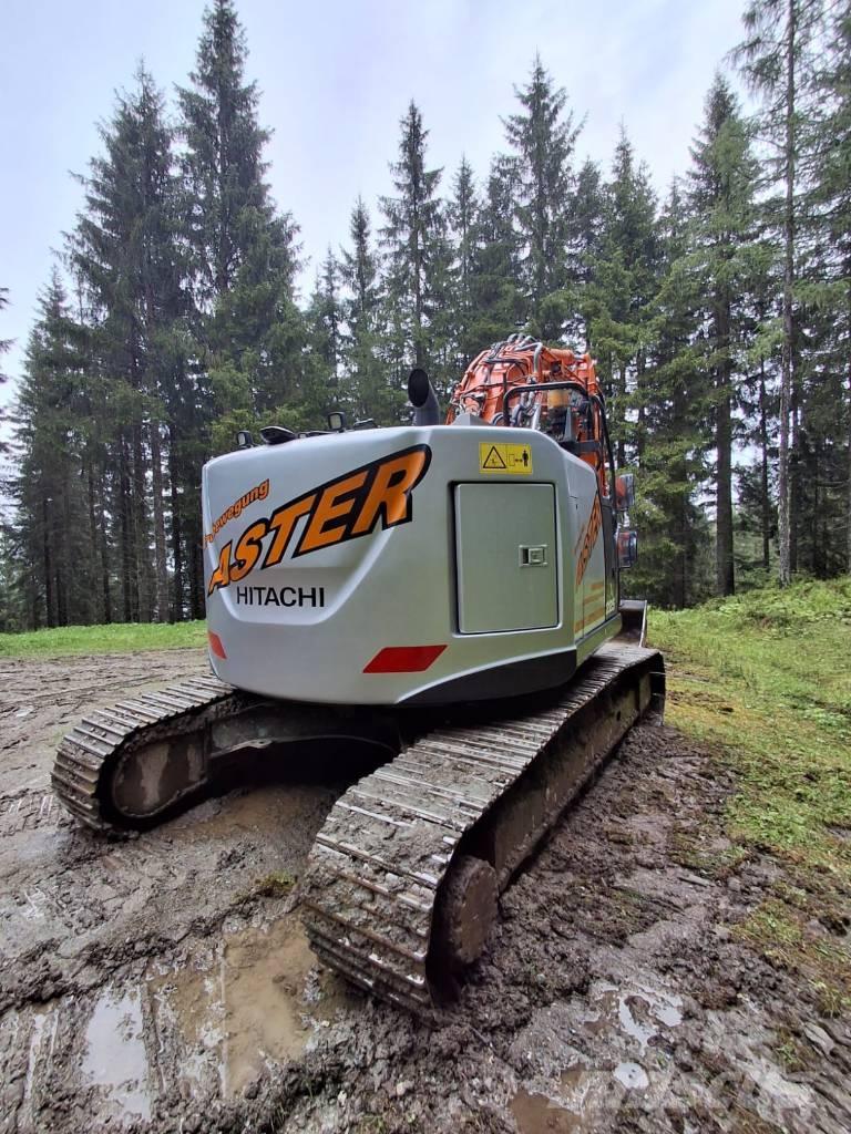 Hitachi ZX 225 US LC Raupenbagger