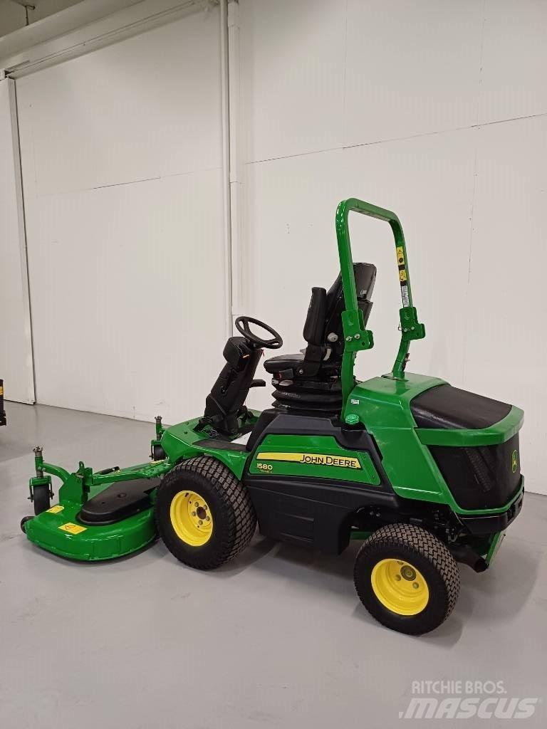 John Deere 1580 Reitermäher
