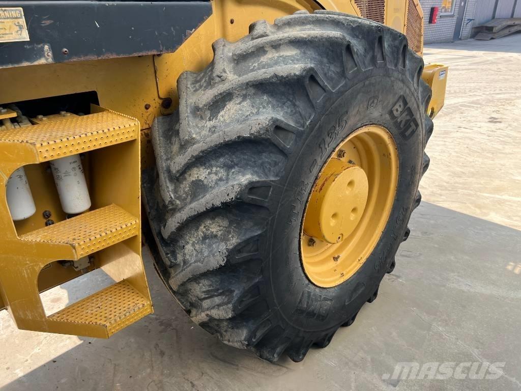 CAT CP76 Walzenzüge