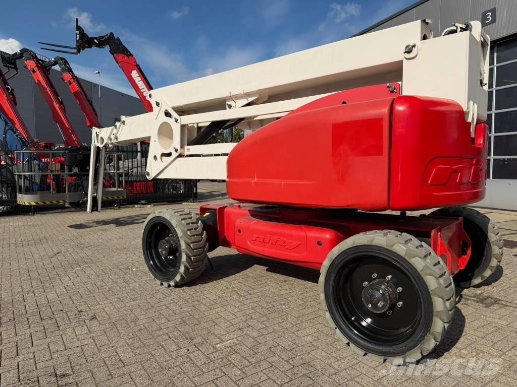 Niftylift HR 28 Gelenkteleskoparbeitsbühnen