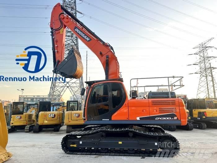 Doosan DX 300LC-9C Raupenbagger