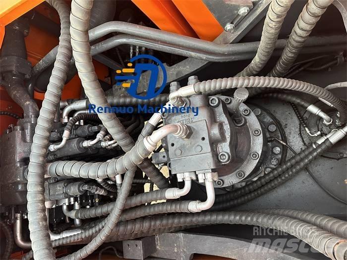 Doosan DX 300LC-9C Raupenbagger