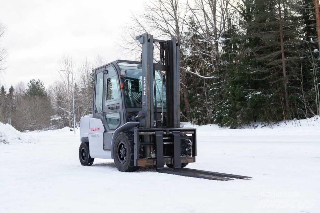 Nissan WG1F4A50Y Dieselstapler