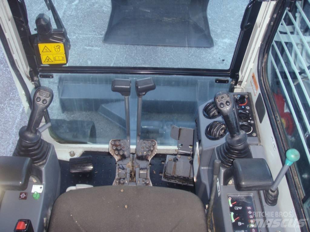 Takeuchi TB153FR Minibagger < 7t