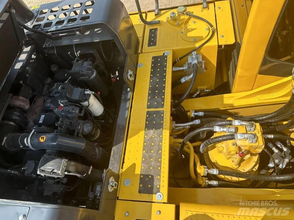 Komatsu PC 400-8 R Raupenbagger
